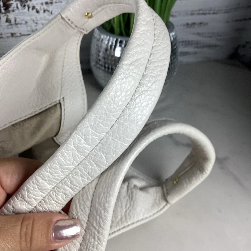 MICHAEL Michael Kors White‎ Hobo Bag Boho Buckle Purse